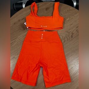 Wilo Women's Vibrant Orange Bike Shorts